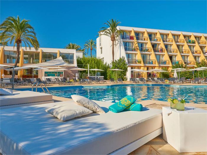 Hotels Suitable for Disabled - Protur Playa Hotel & Spa